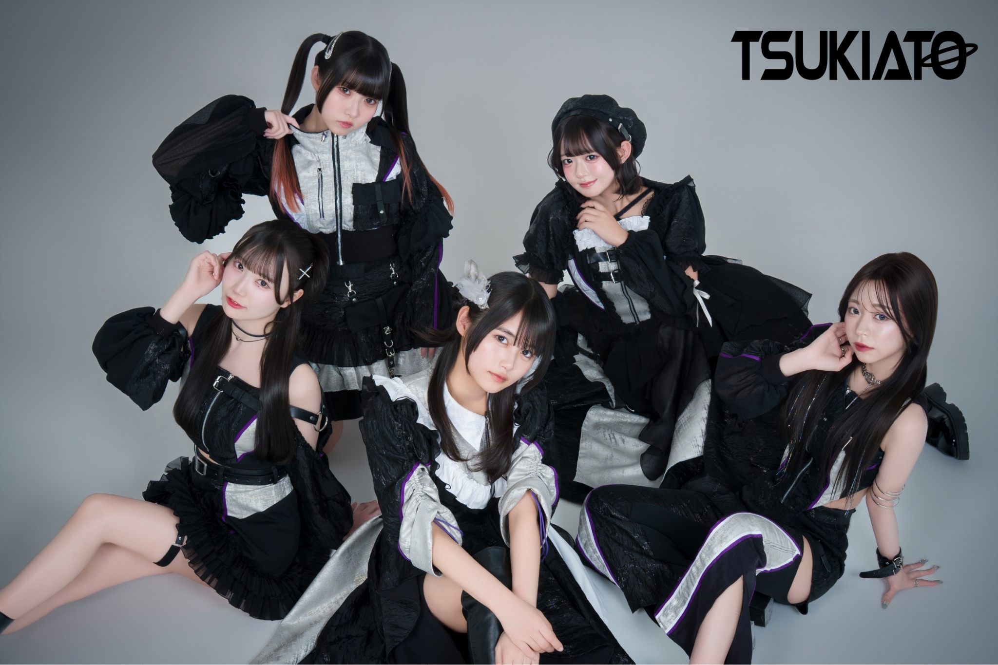 月に足跡を残した少女達は一体何を見たのか…