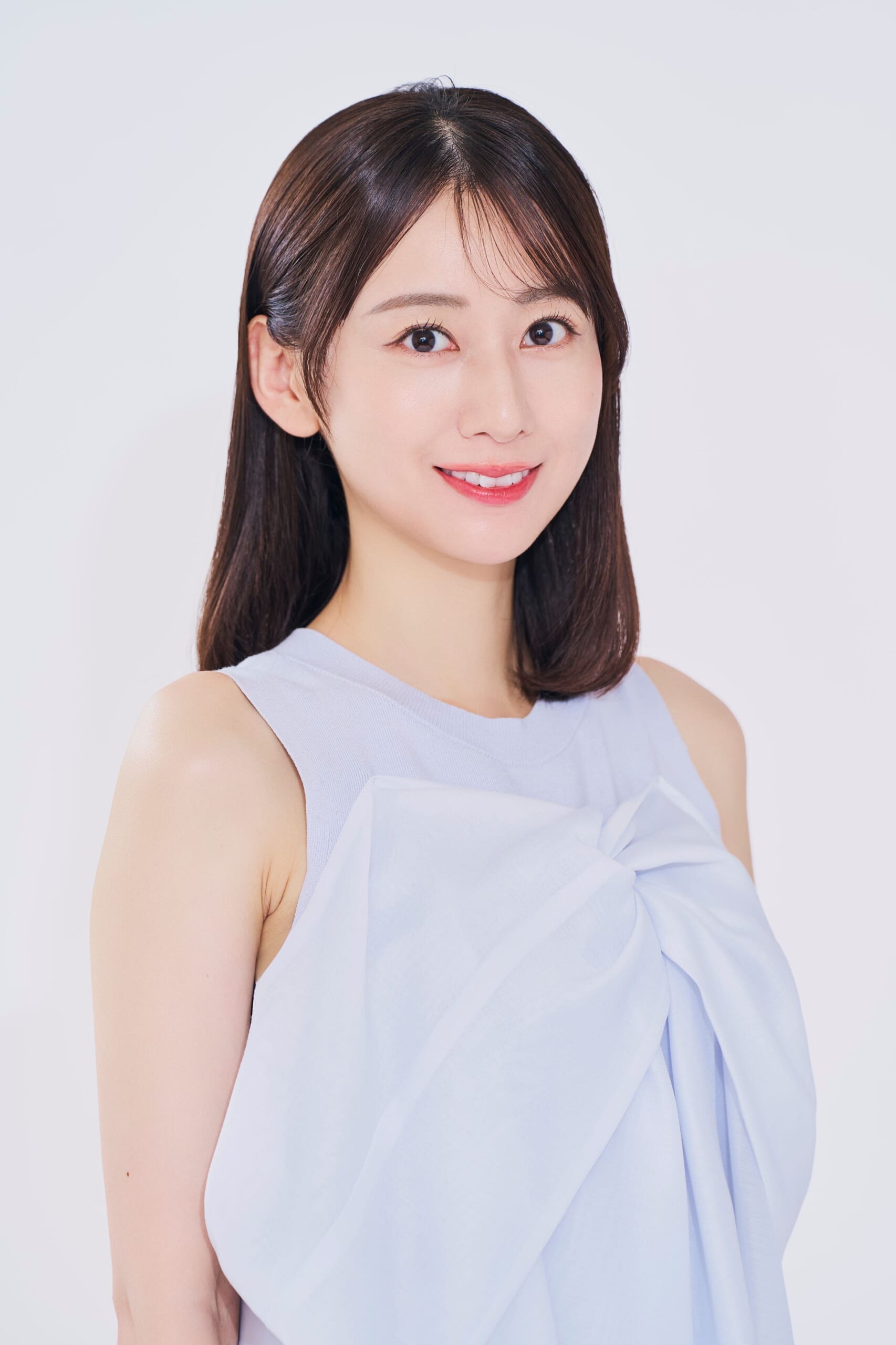 大須賀 あみ