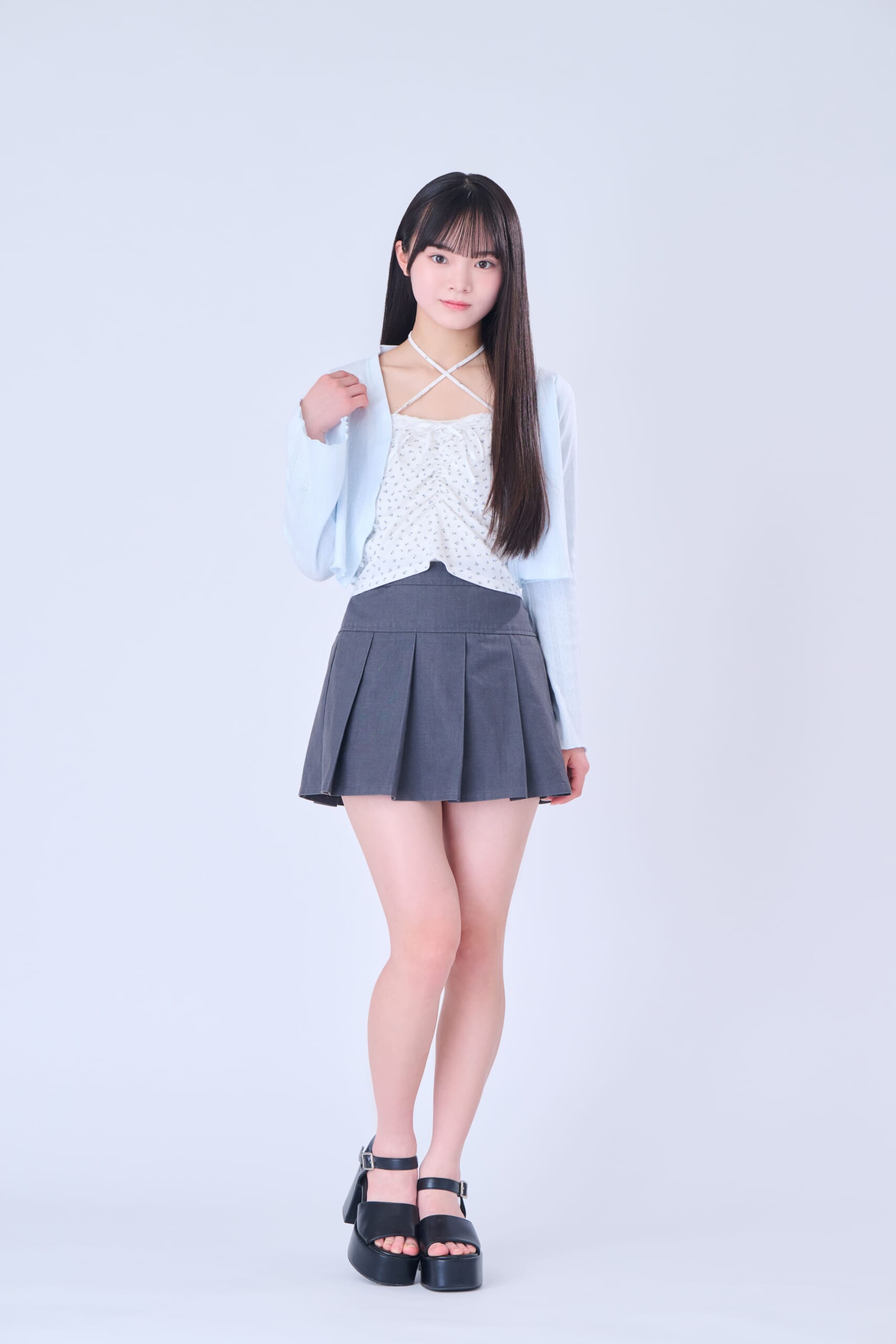 小林 凛々愛