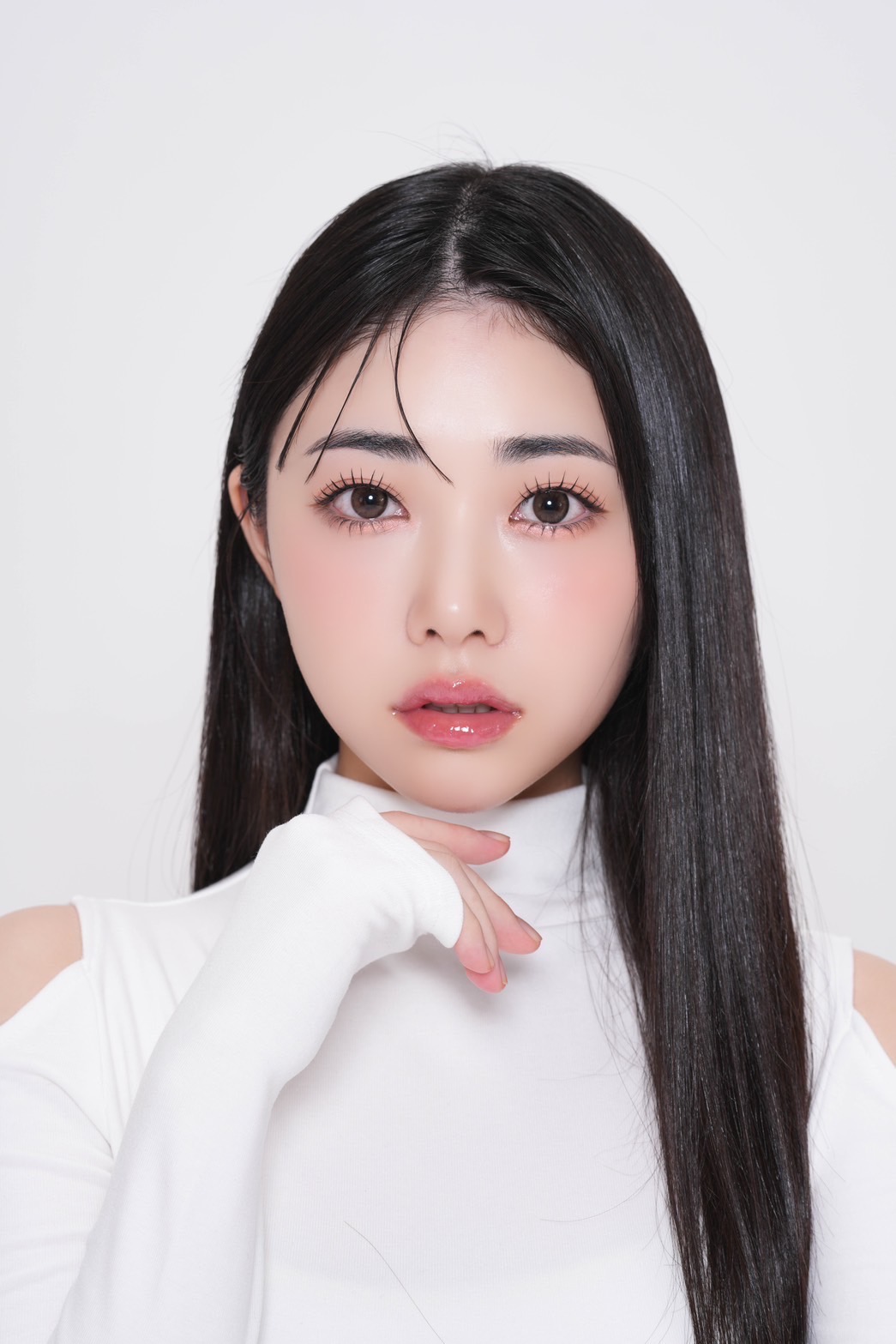 小浜 桃 奈